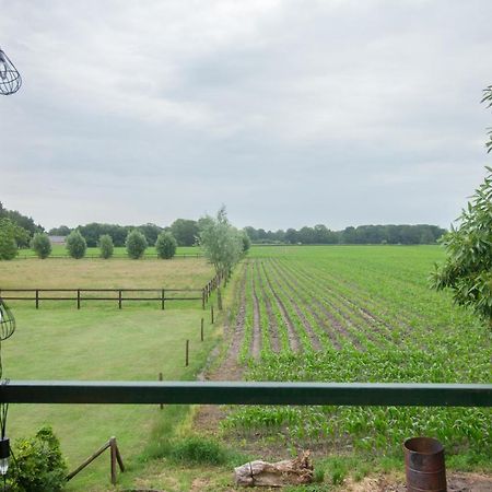 Hermans Huisje: Het Mooiste Uitzicht Van Twente? Haaksbergen Exterior photo